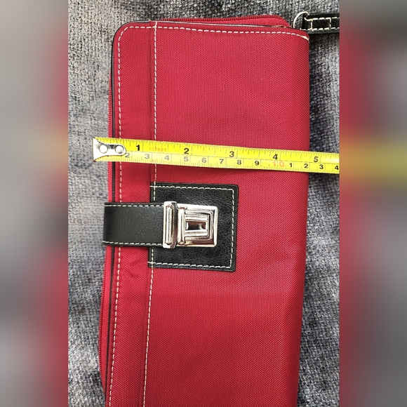 LOFT TRAVEL WALLET - Picture 4 of 12